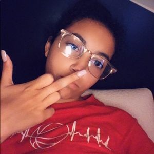 Meet your Posher, Naja